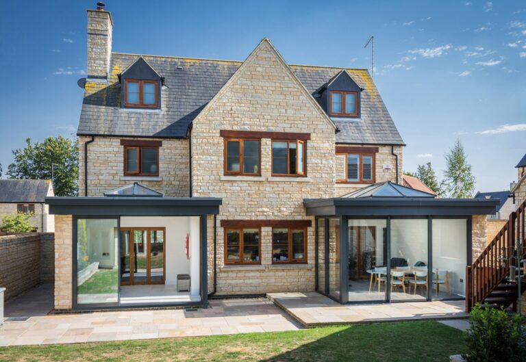 Aluminium Sliding Doors | Atlas Aluminium